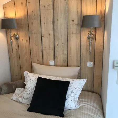 Apartment H O M E Ferienwohnung Dangast