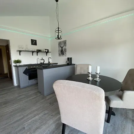 H O M E Ferienwohnung Apartment