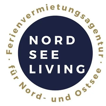 H O M E Ferienwohnung *